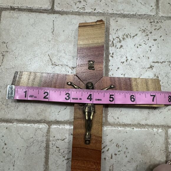 Pistachio Wood wall Cross Jesus With Crucifix Hand Made 10” Gift Arizona Signed - Picture 4 of 7
